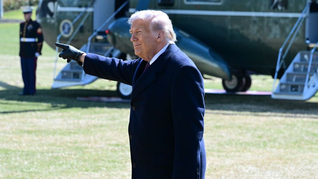 Trump baraja "tomar el control de todo" Irán o retirarse "en dos o tres días"