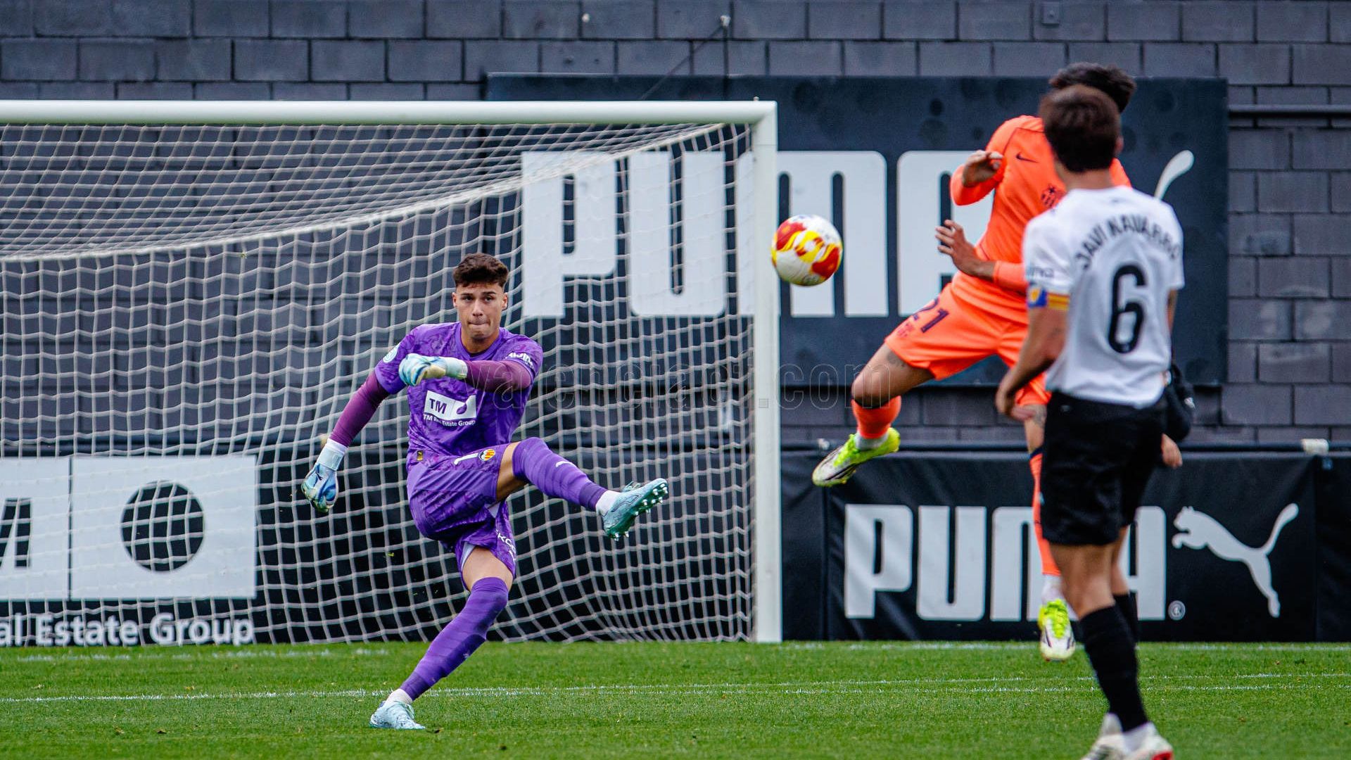 Vicent Abril no pudo parar a Joaquín Delgado
