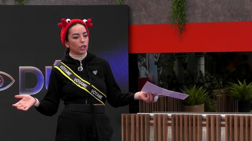 Anita Williams y Carlos Lozano tienen un tenso enfrentamiento por la limpieza de la casa de 'GH DÚO': "¿Puedes escuchar, pedazo de imbécil?” GH DÚO GH DÚO 4 Top Vídeos 474