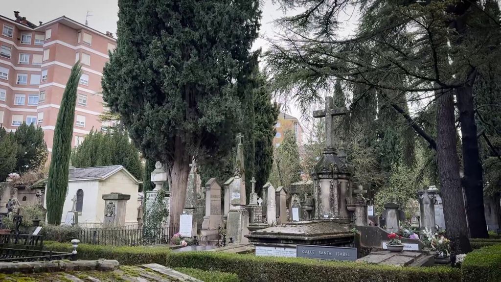 Un camposanto en mitad de la ciudad en Vitoria: "Los ventanales de las clases del colegio dan al cementerio" Cuarto Milenio Temporada 21 Top Vídeos 783