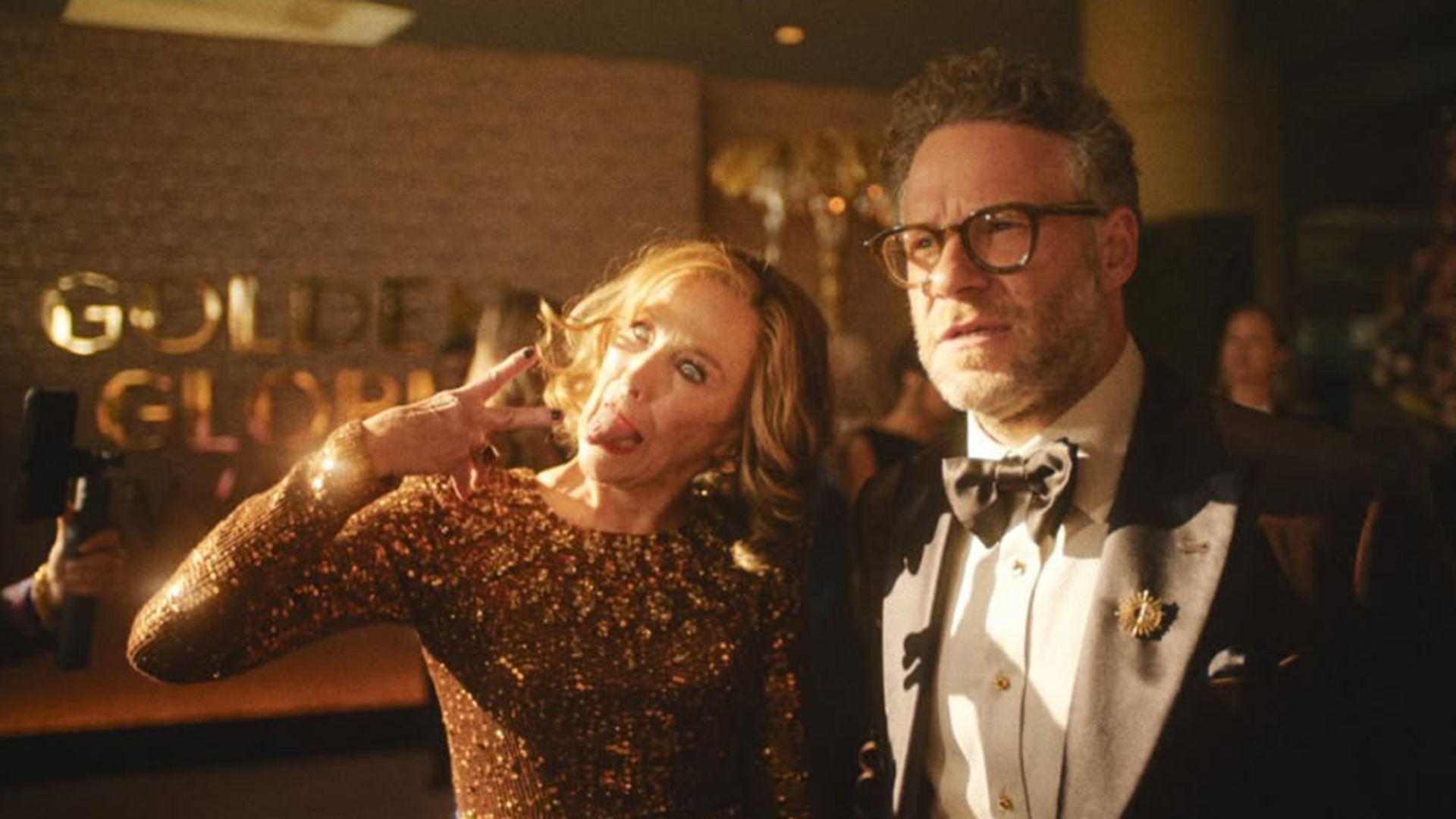 Catherin O'Hara y Seth Rogen, durante un episodio de 'The Studio'