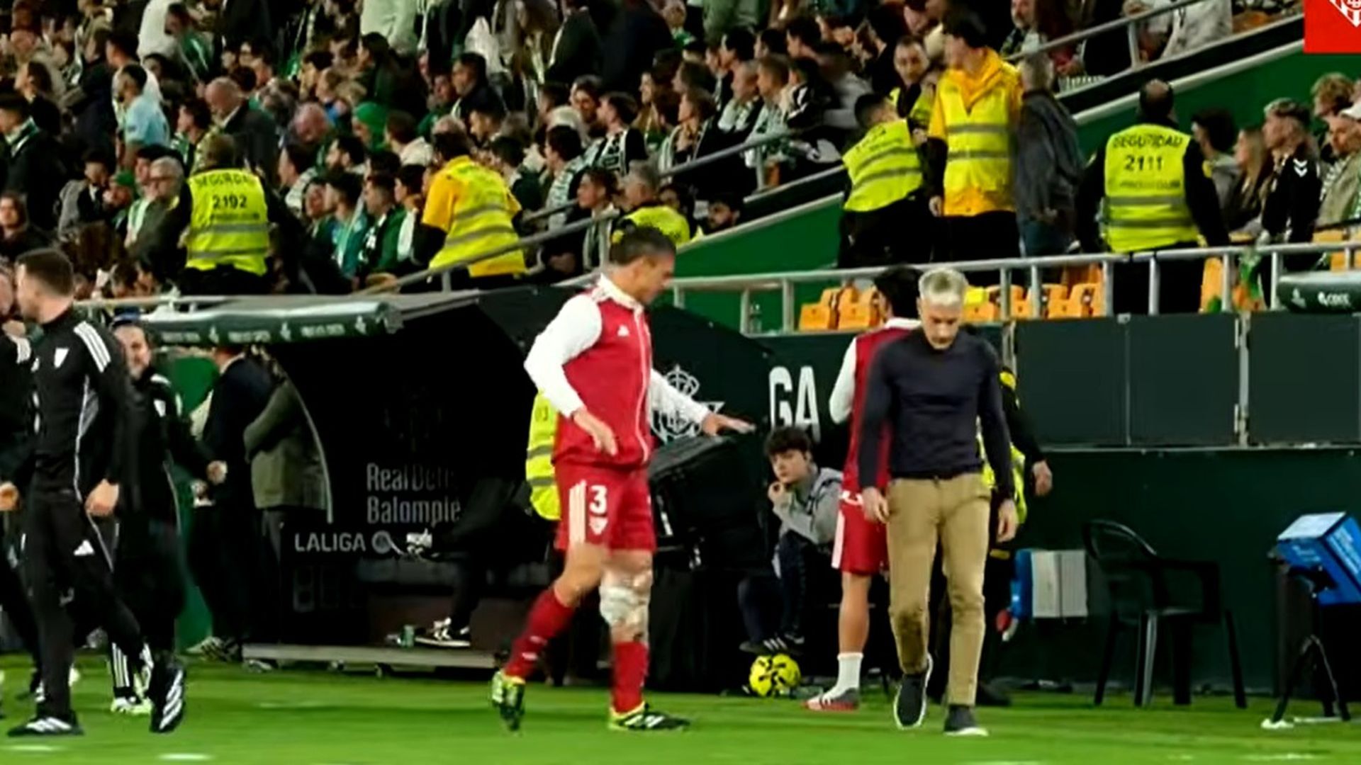 César Azpilicueta, celebrando el gol de Isaac Romero