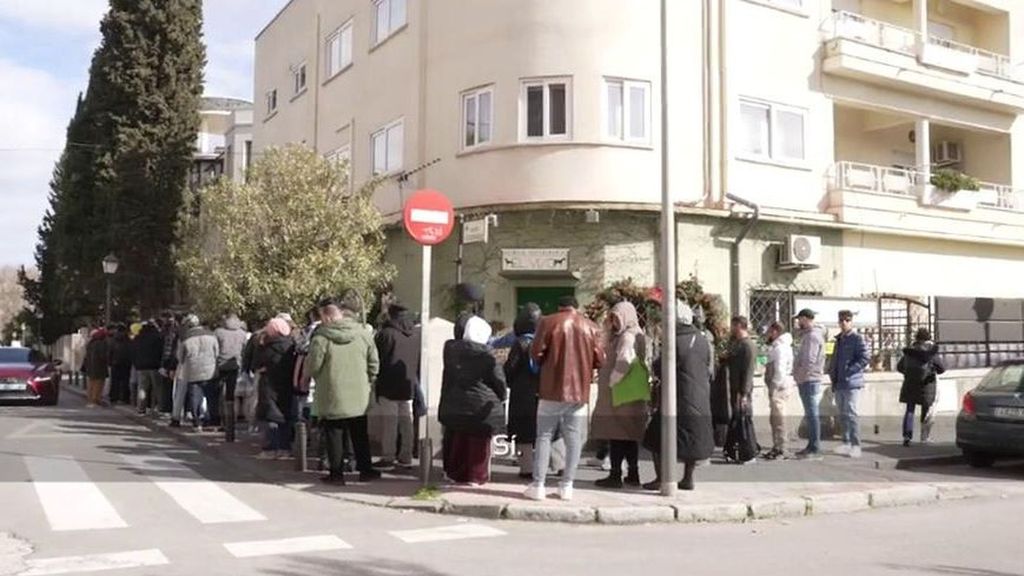 La Policía avisa del 'fraude del pasaporte perdido' para acogerse a la regularización masiva de migrantes: ¿en qué se basa?