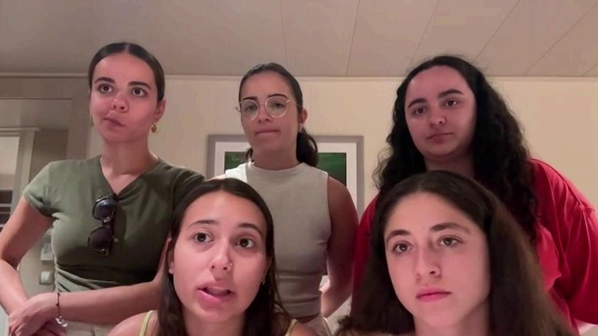 Enfermeras atrapadas en un crucero oyen cómo se interceptan misiles en Dubai