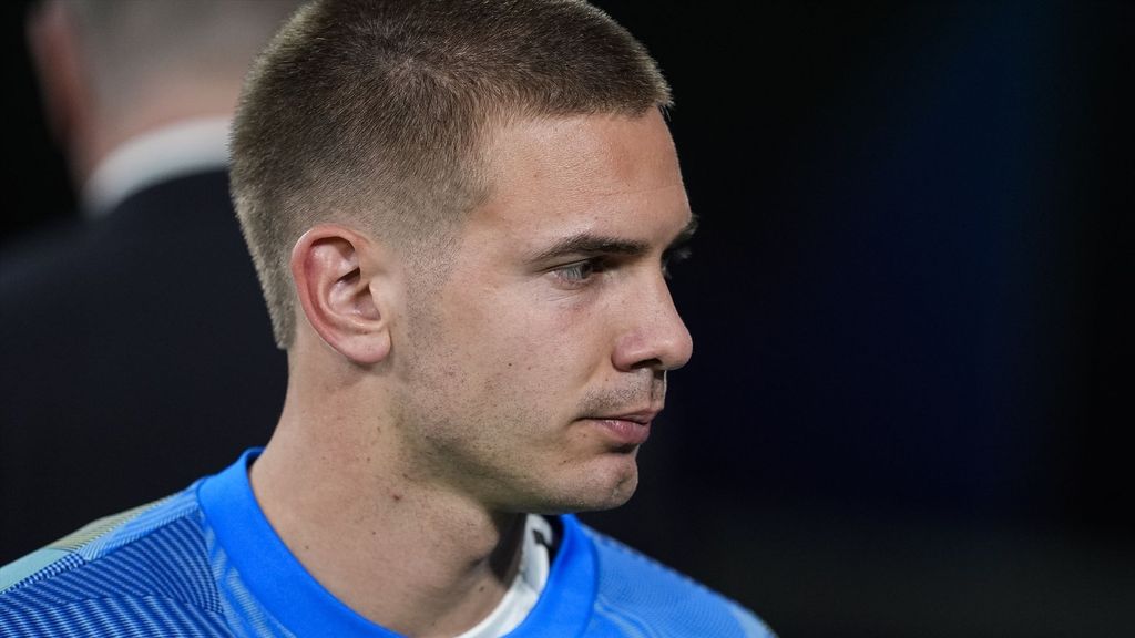 En el Real Madrid ya piensan en una cesión para Mastantuono de cara a la temporada que viene