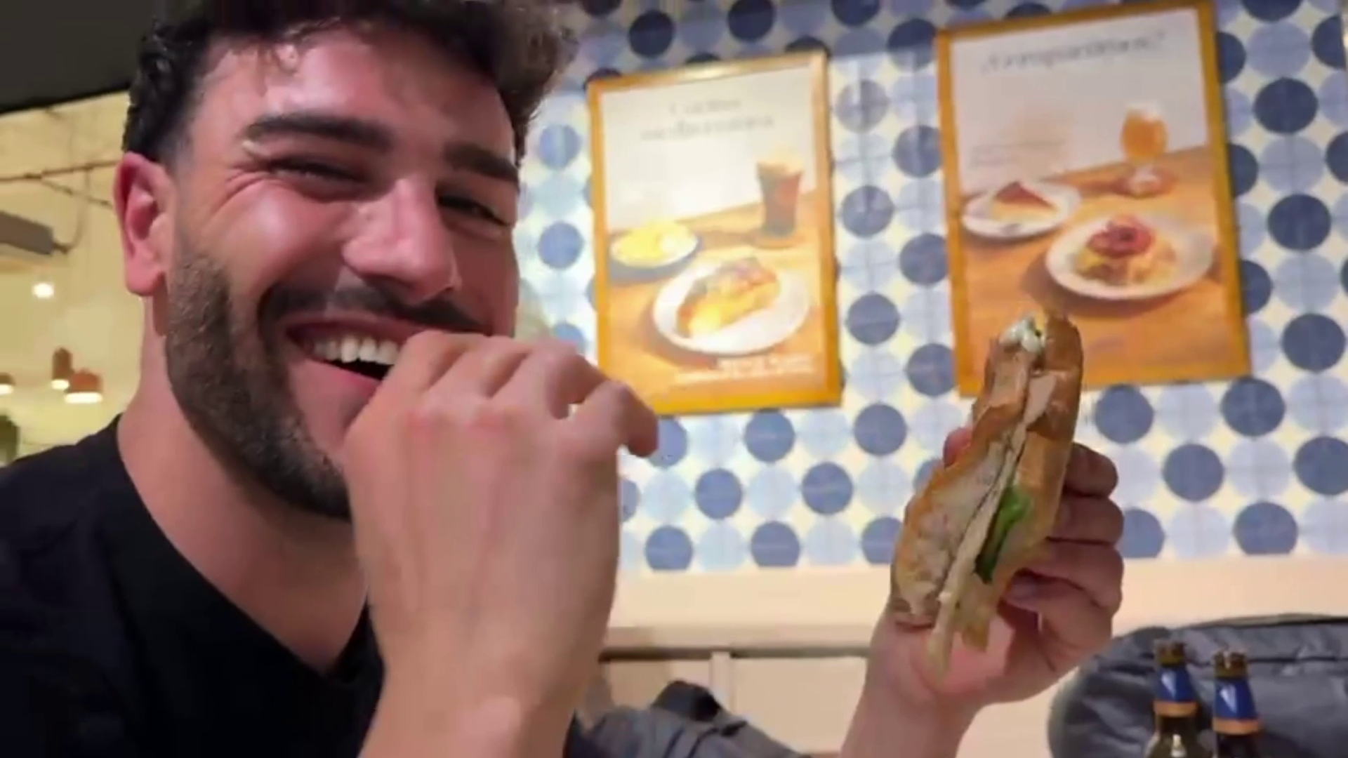 Los concursantes de ‘Supervivientes 2026’ en el aeropuerto