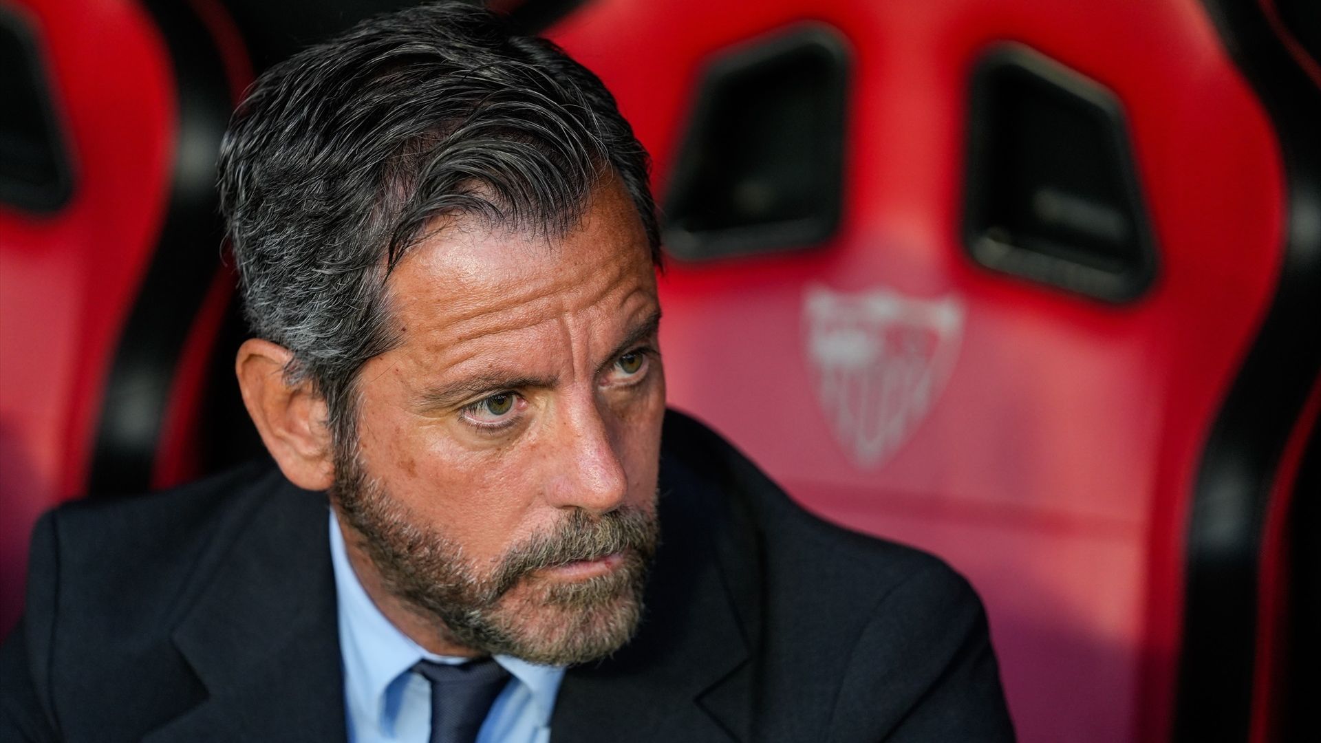 Quique Sánchez, en el banquillo del Sevilla Quique Sánchez, en el banquillo del Sevilla