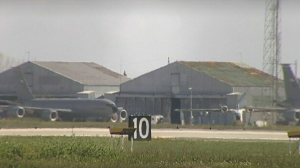 Trump reubica sus 11 aviones cisterna de Morón y de Rota a otras bases europeas: desde allí saldrán para apoyar la ofensiva contra Irán