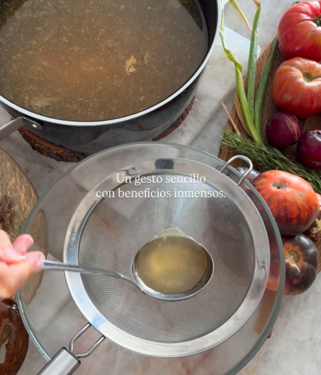 Caldo de huesos
