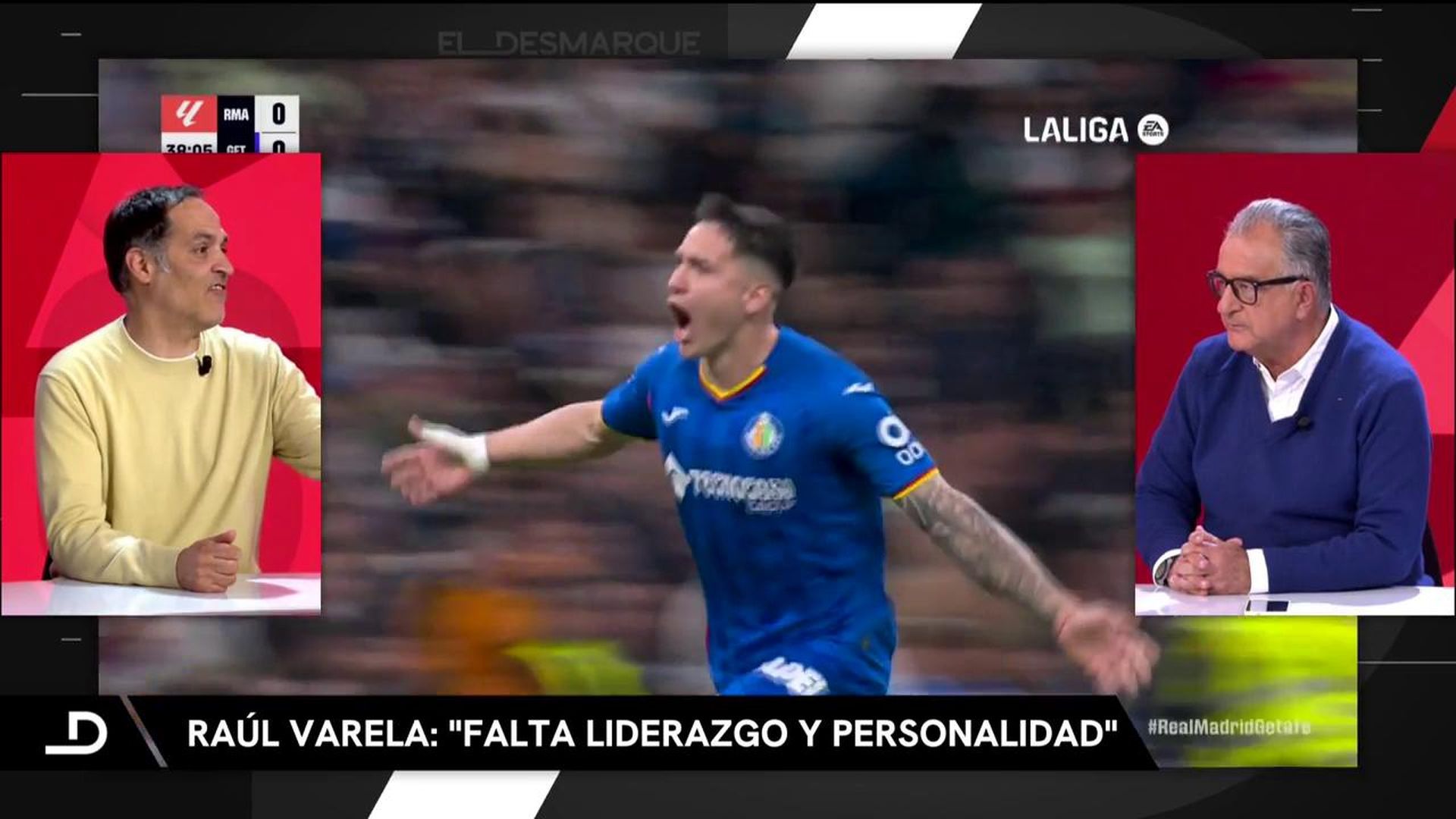 David  Sánchez y Roberto Gómez hablando de Arbeloa