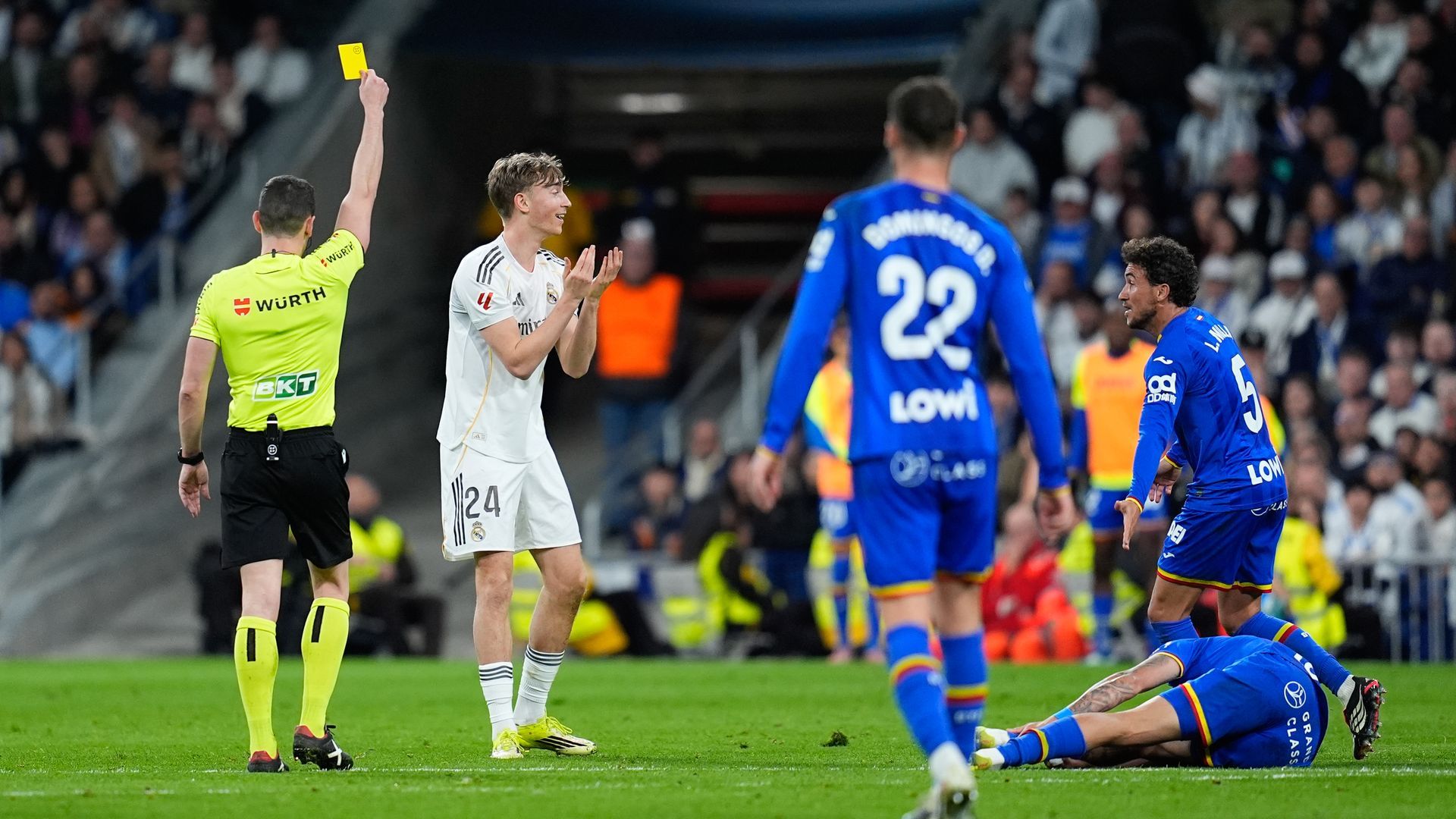 Dean Huijsen ante el Getafe