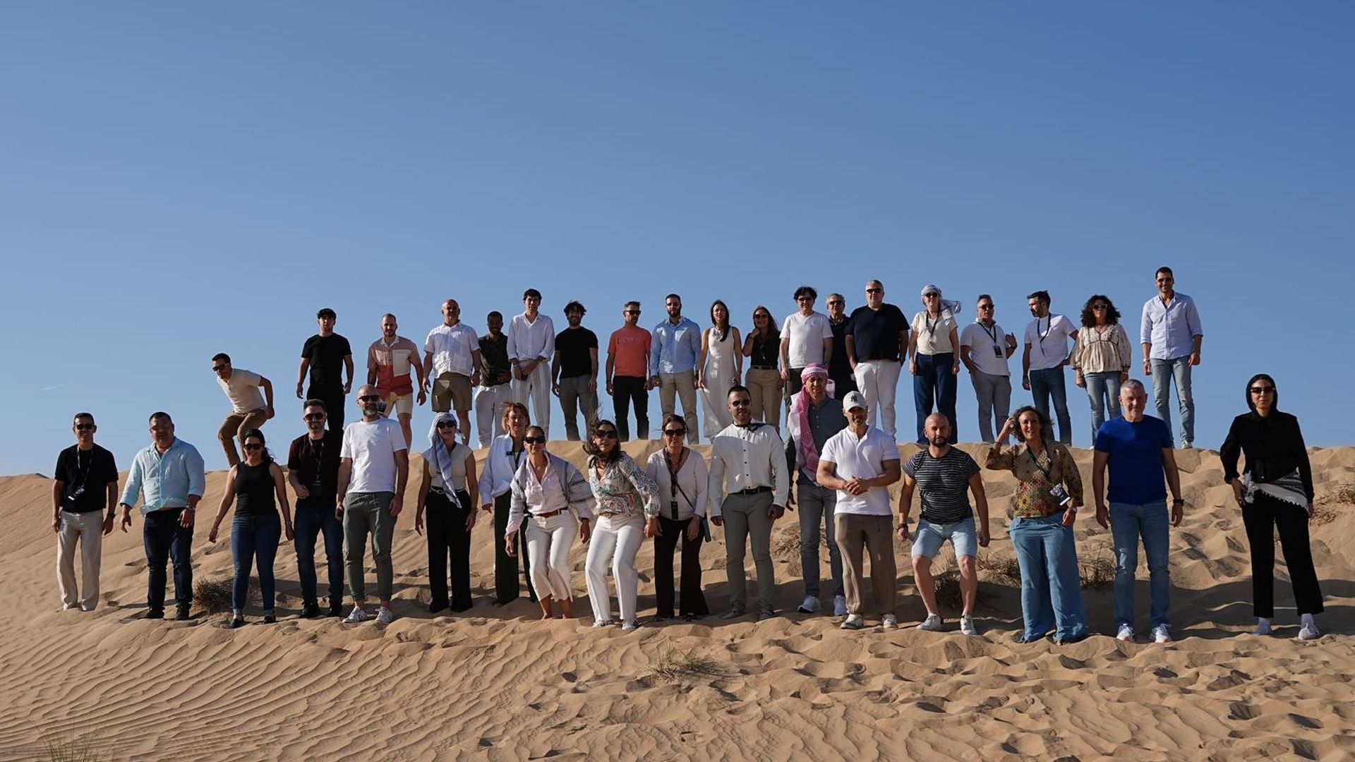 Empresarios españoles atrapados en Dubái tras los ataques de Irán Empresarios españoles atrapados en Dubái tras los ataques de Irán