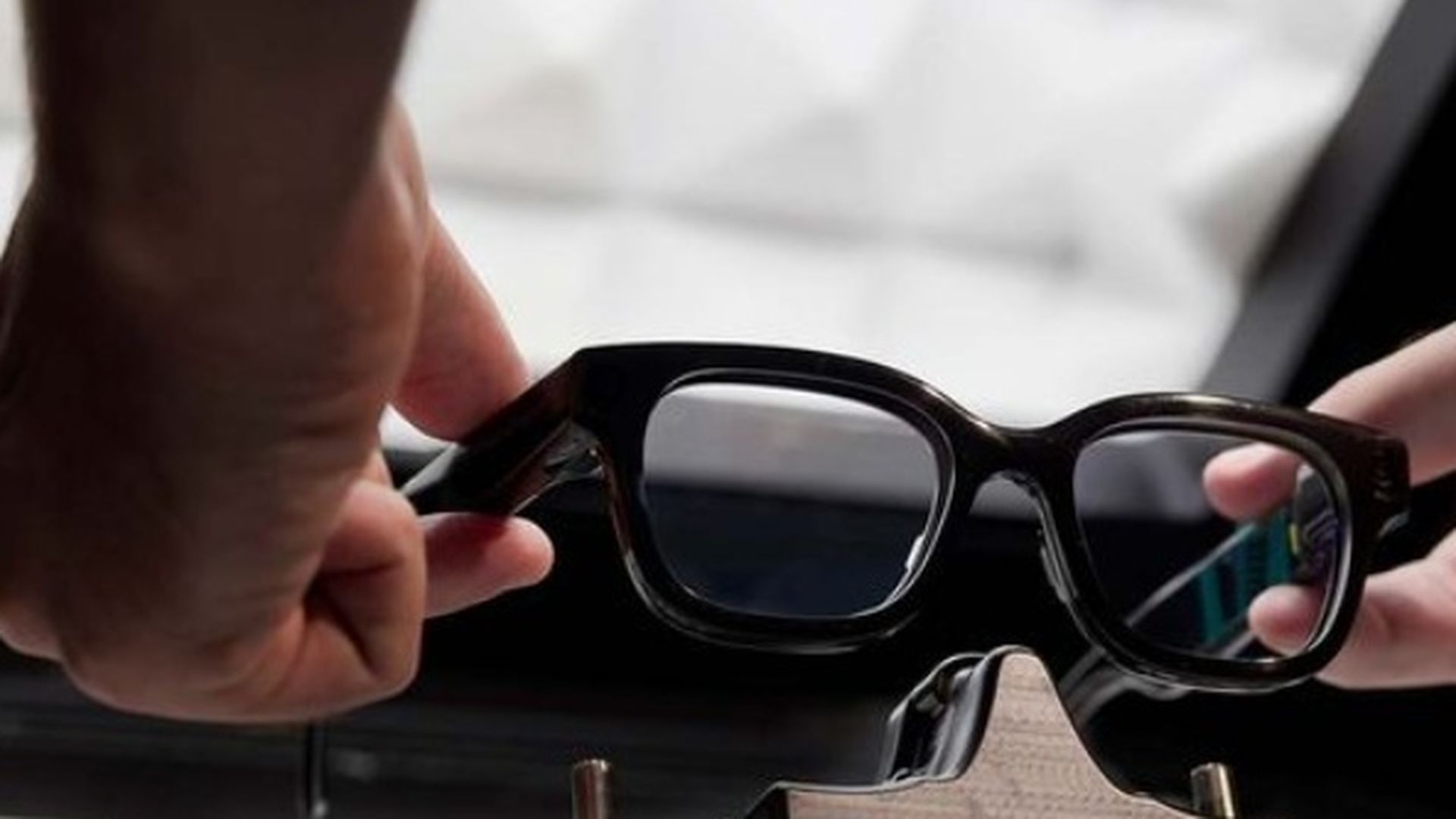 Gafas con IA, el dispositivo con el que fue sorprendido un médico aspirante durante el examen MIR 2026