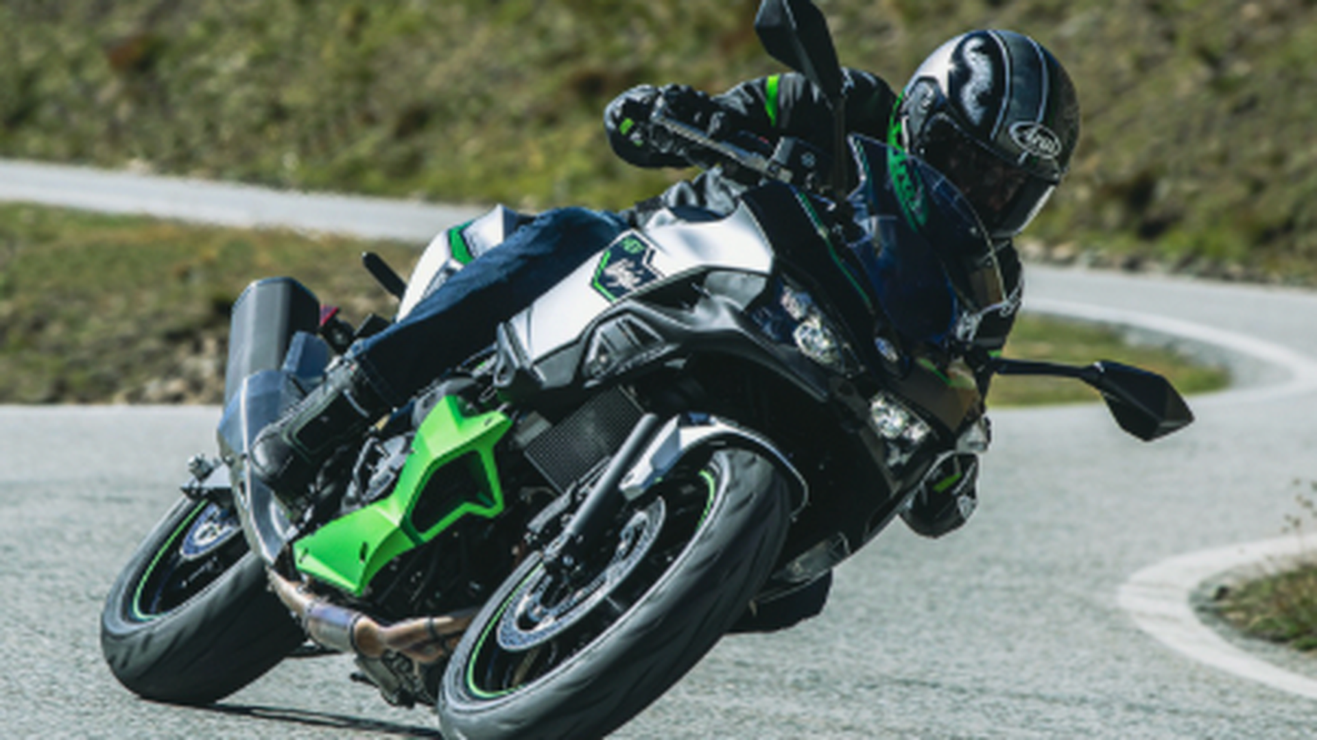 Kawasaki Ninja 7 Hybrid