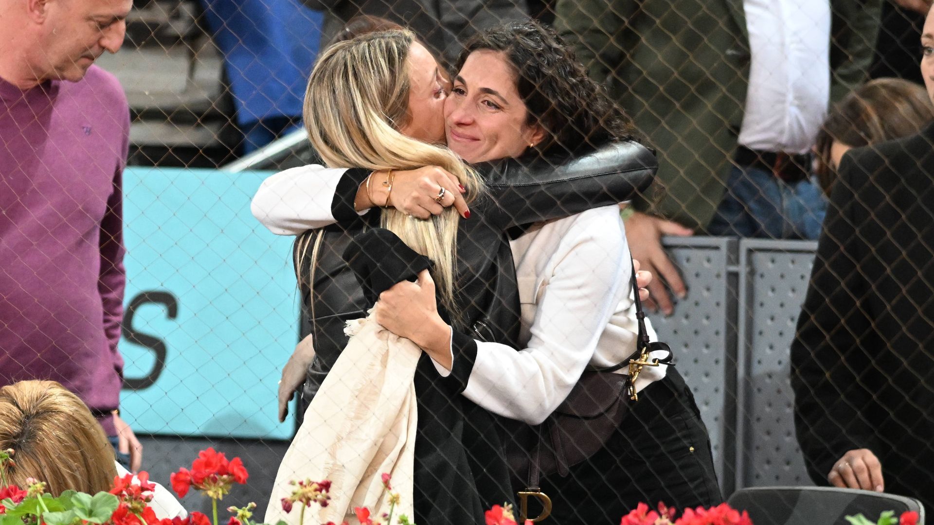 Mery Perelló y Maribel Nadal en un partido de Rafa