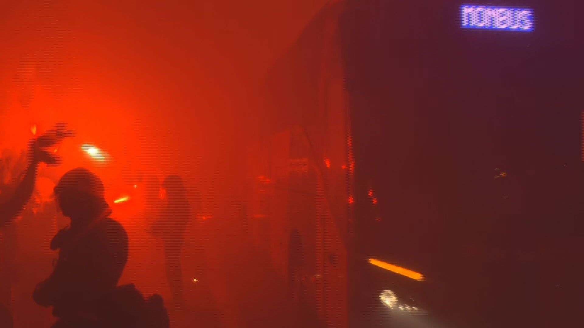 Recibimiento al autobús del Barça