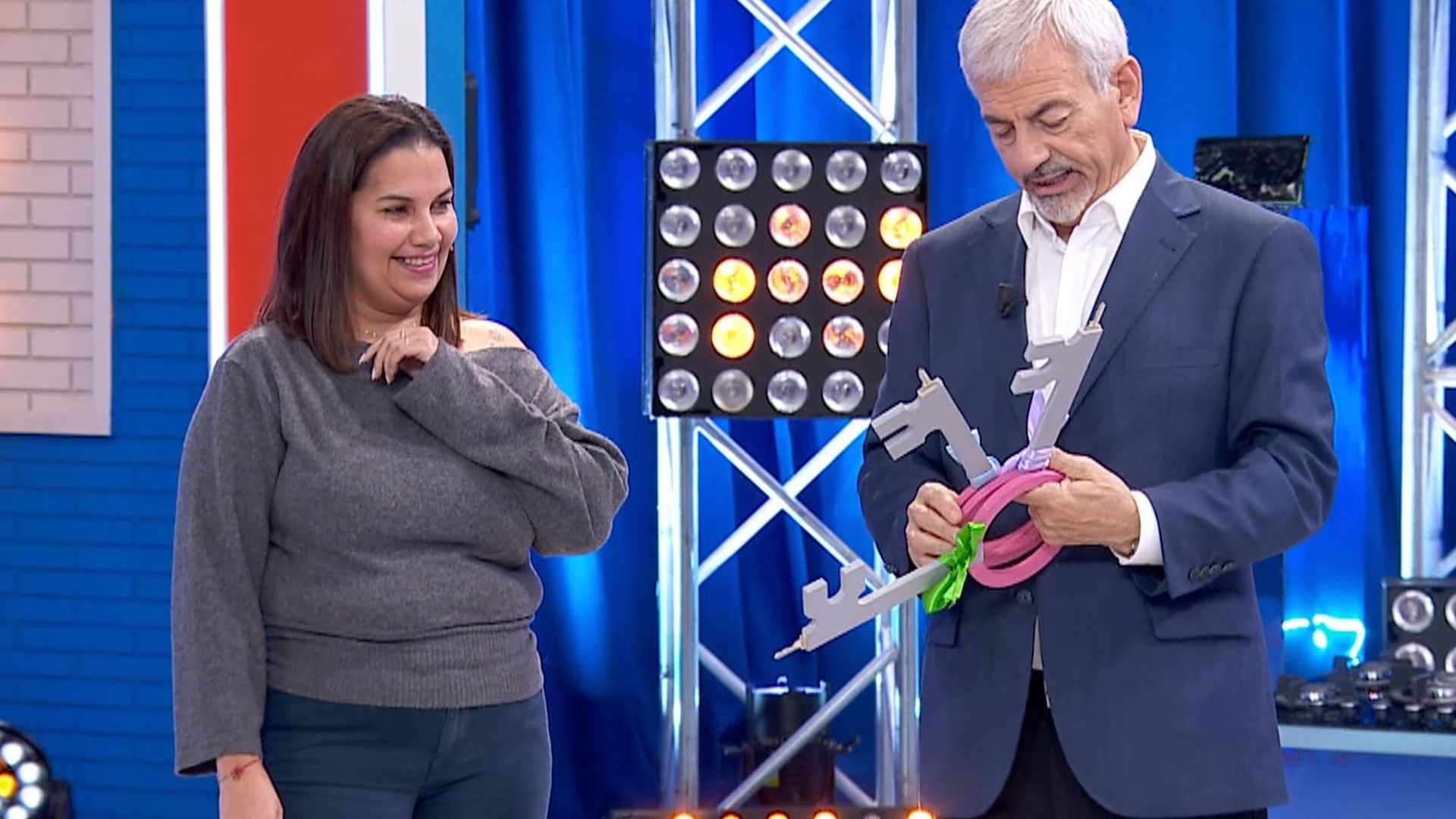 Esther consigue tres grandes premios en 'El precio justo'
