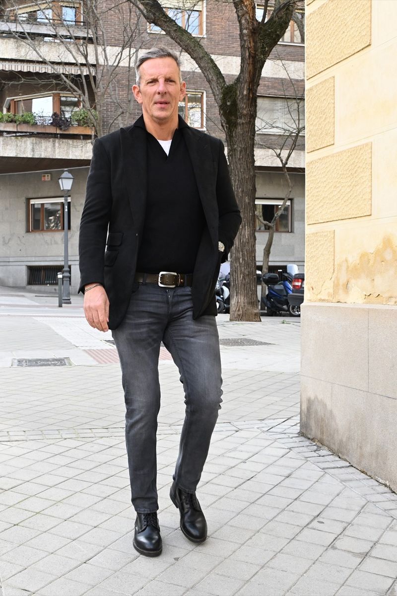 Joaquín Prat, en la capilla ardiente de Fernando Ónega