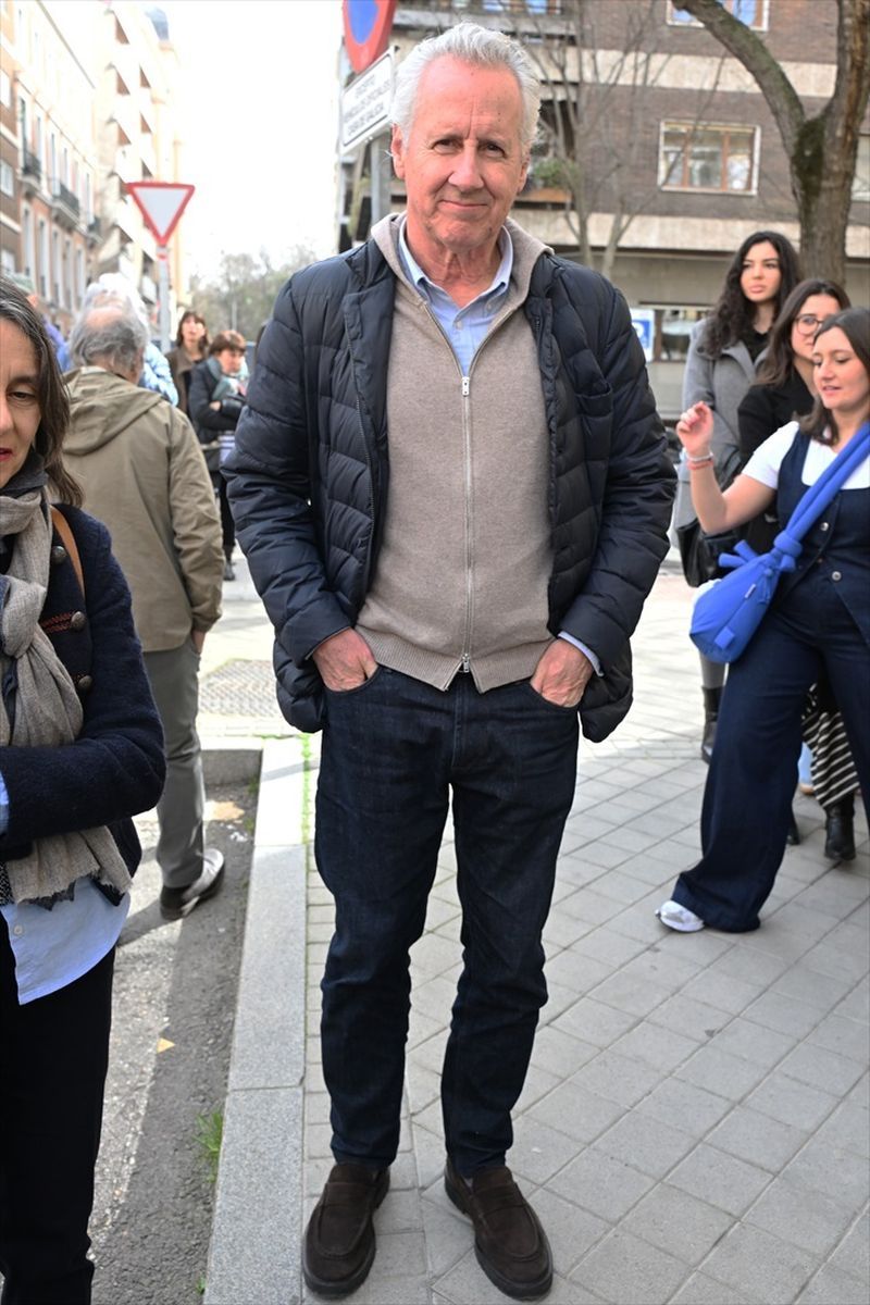 Lorenzo Milá, en la capilla ardiente de Fernando Ónega