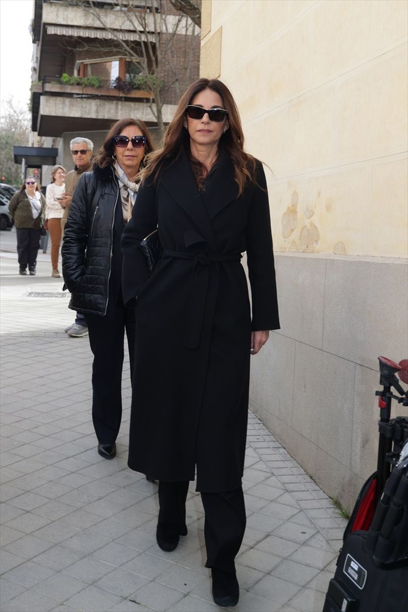 Mariló Montero, en la capilla ardiente de Fernando Ónega