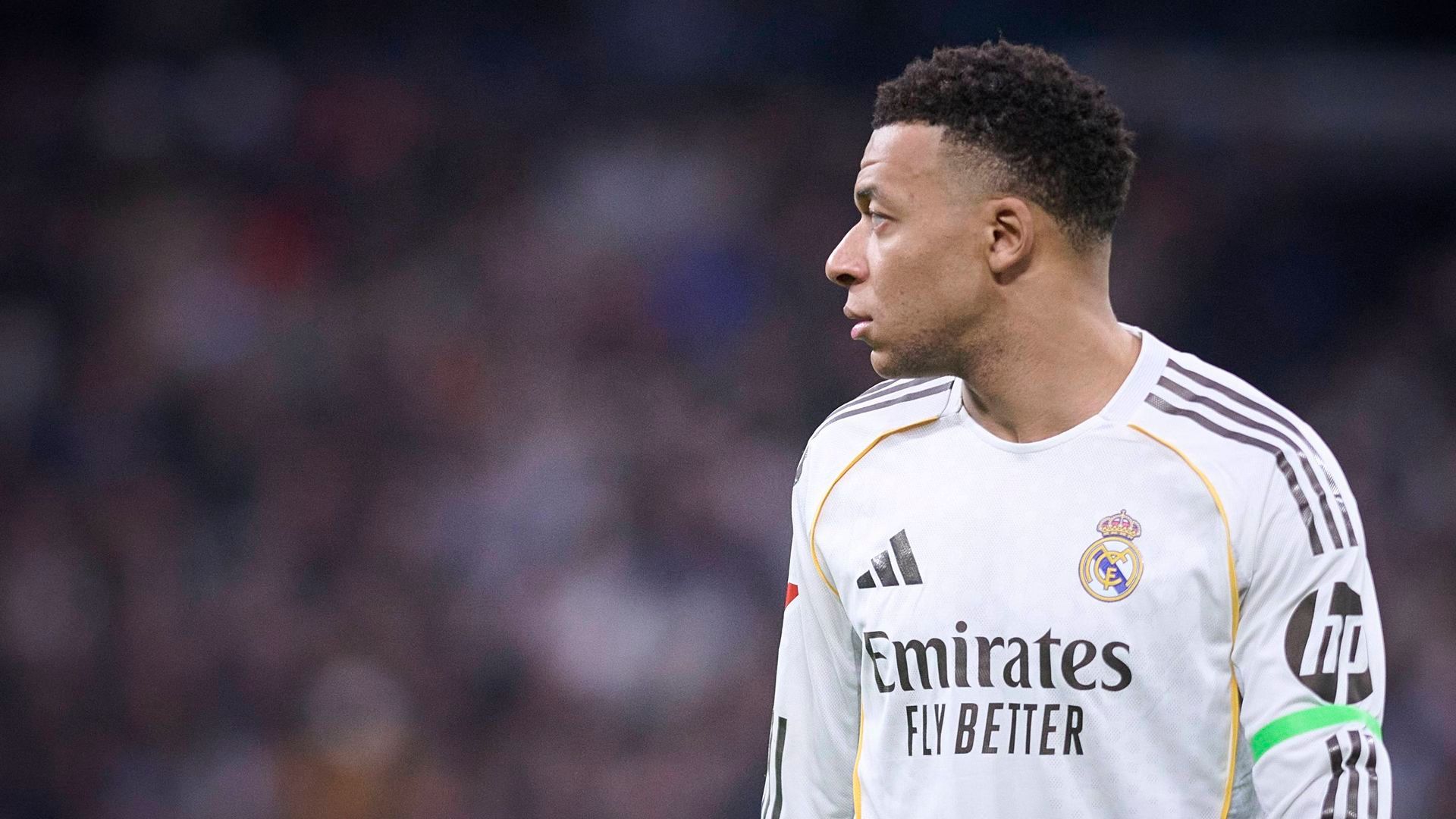 Mbappé durante un partido con el Real Madrid