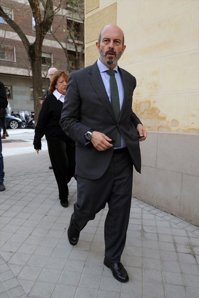 Pedro Rollán, en la capilla ardiente de Fernando Ónega