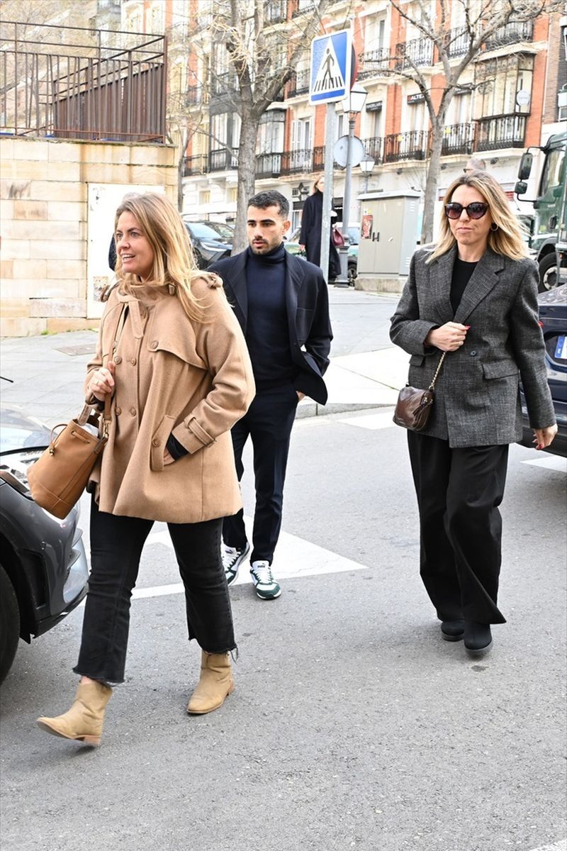Pepa Romero, en la capilla ardiente de Fernando Ónega