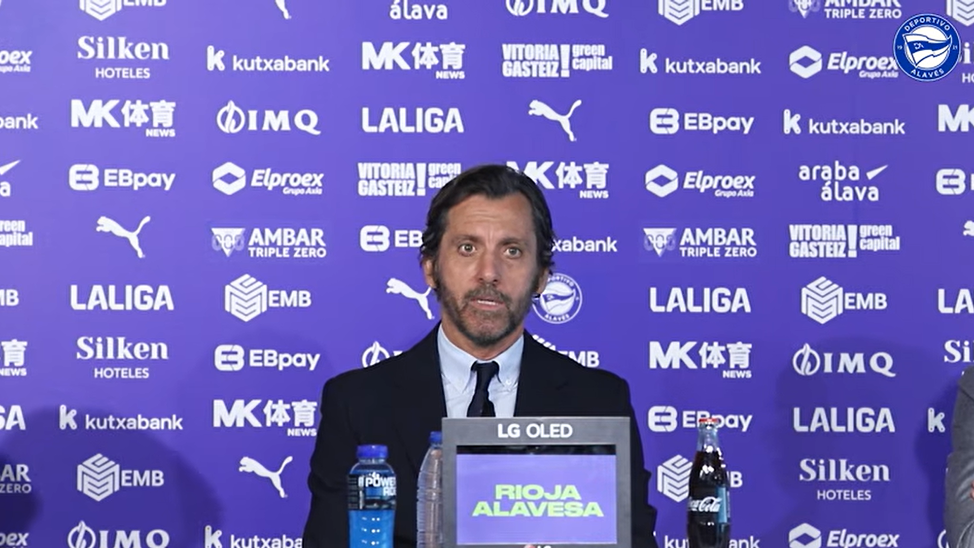 Quique Sánchez Flores, en su presentación como entrenador del Alavés Quique Sánchez Flores, en su presentación como entrenador del Alavés