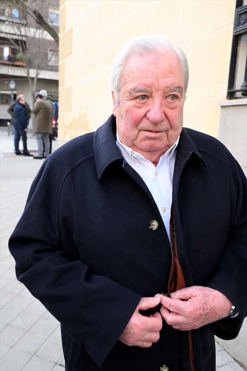 Ramón Sánchez Ocaña, en la capilla ardiente de Fernando Ónega