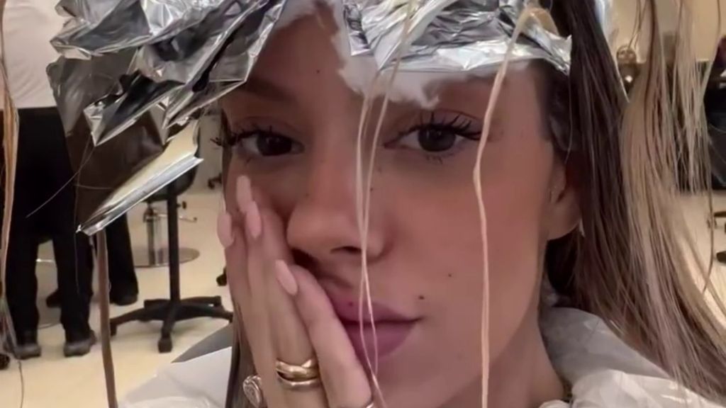 Alejandra Rubio responde a las críticas tras su cambio de look: "El color no es el definitivo"