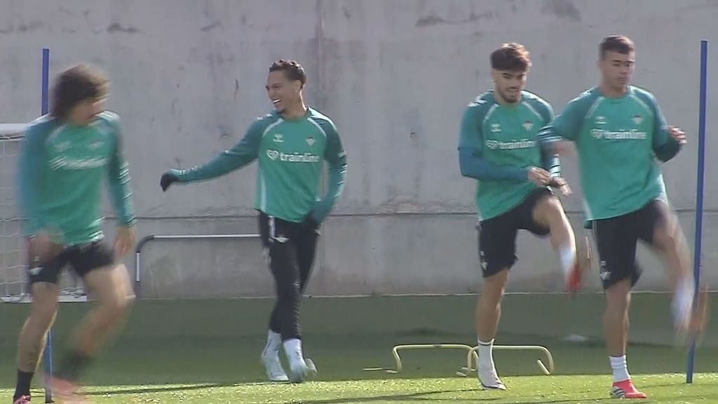 Antony, en el entrenamiento del Betis de este jueves