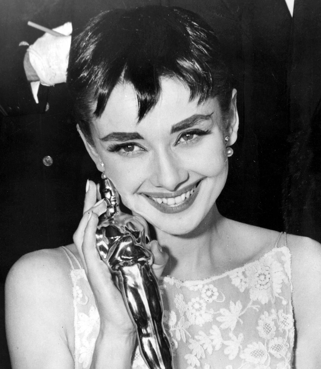 Audrey Hepburn en los Oscar de 1954