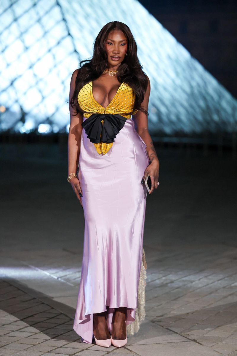 Aya Nakamura, en la Grand Dîner du Louvre