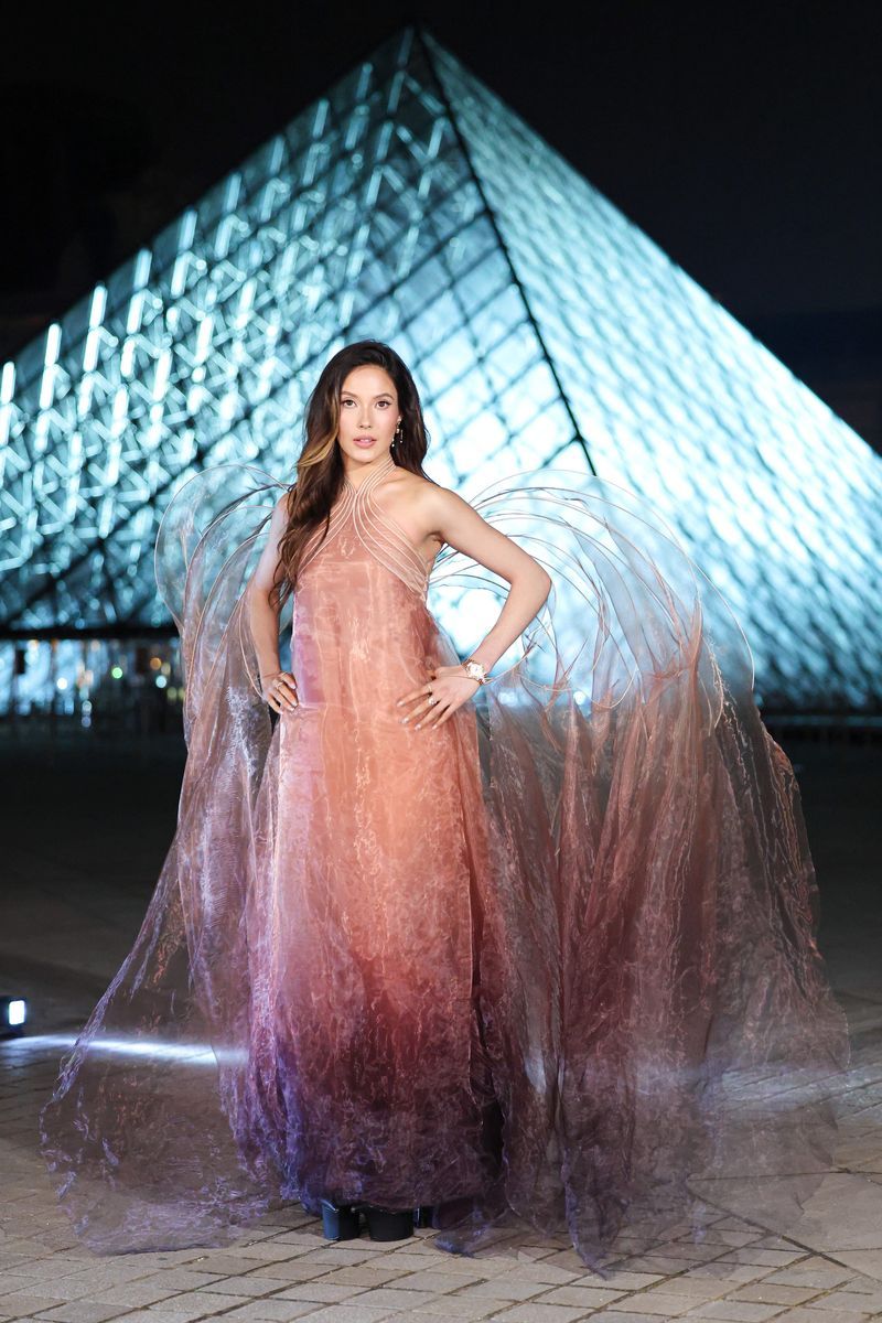 Eileeen Gu, en la Grand Dîner du Louvre
