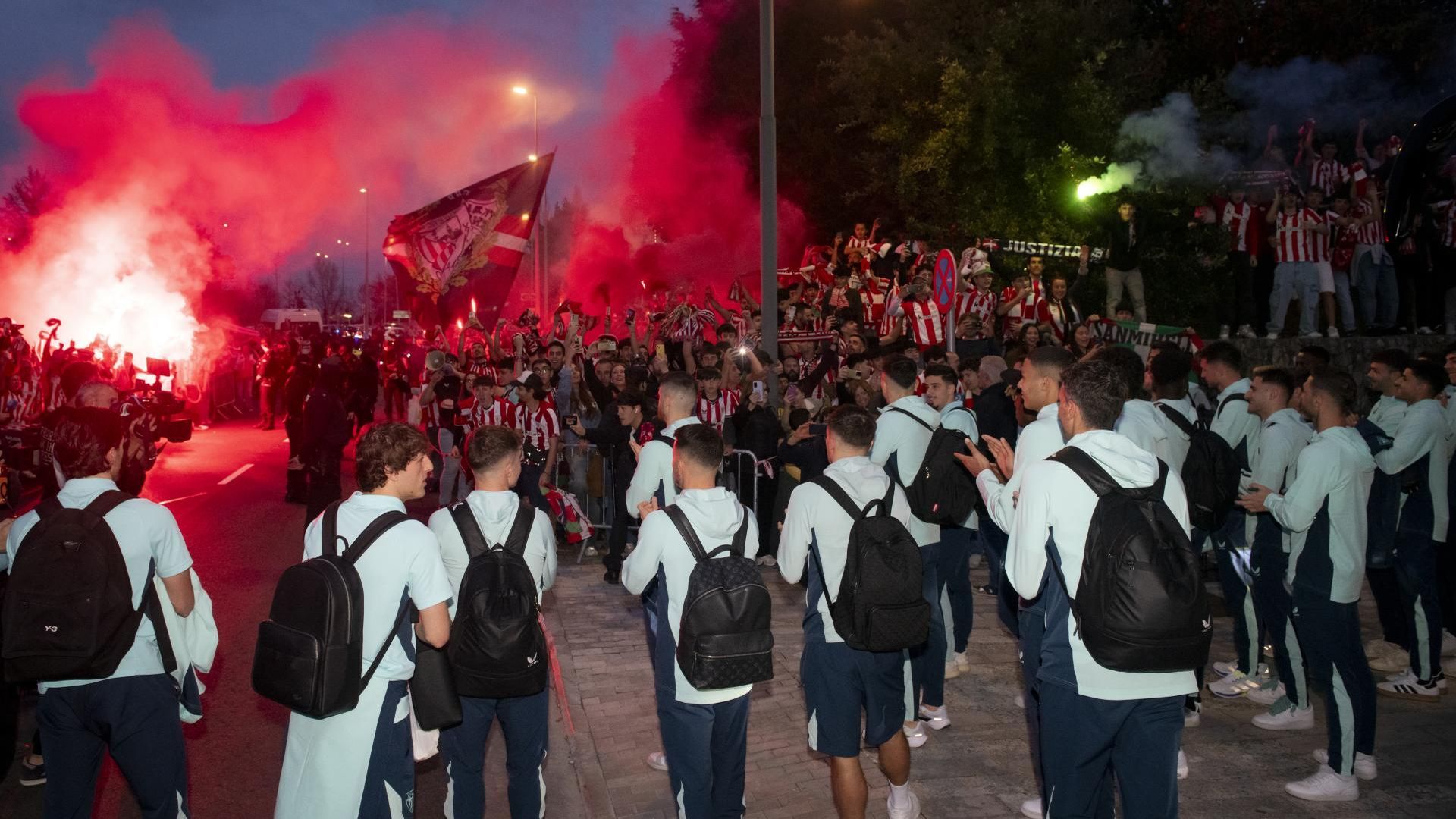 El equipo agradece el recibimiento para la semifinal de la Copa