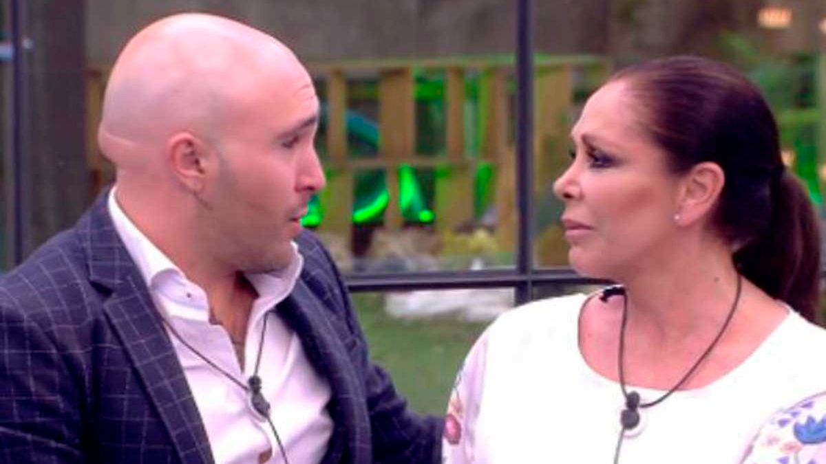 La reconciliación de Isabel Pantoja y Kiko Rivera: cronología de su  enfrentamiento