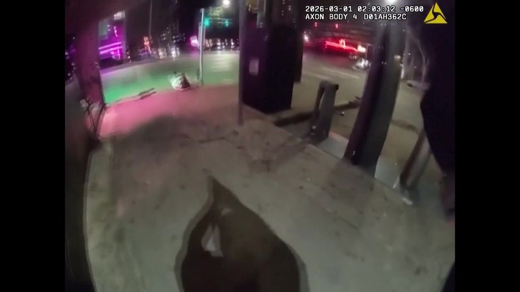 La Policía publica un vídeo del ataque de un hombre armado que dejó 3 muertos en Texas, EEUU