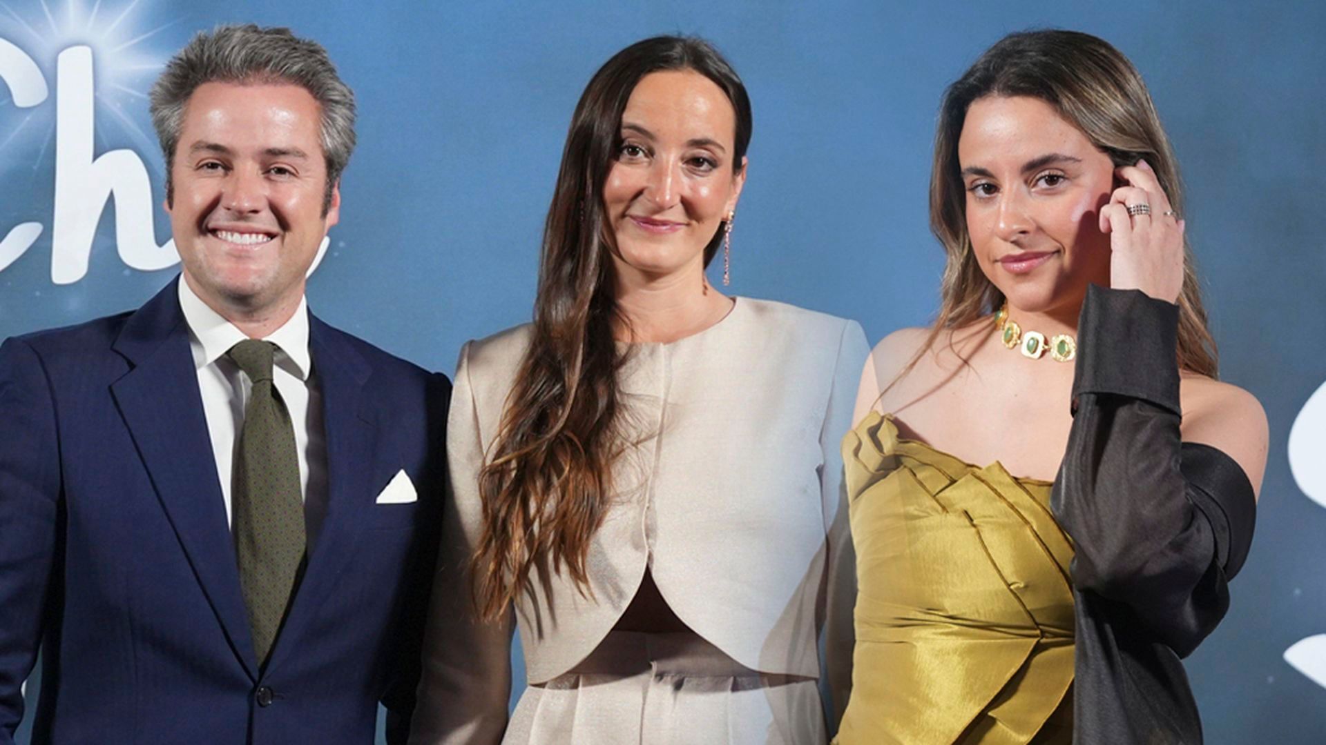 Lucía y Blanca Pombo