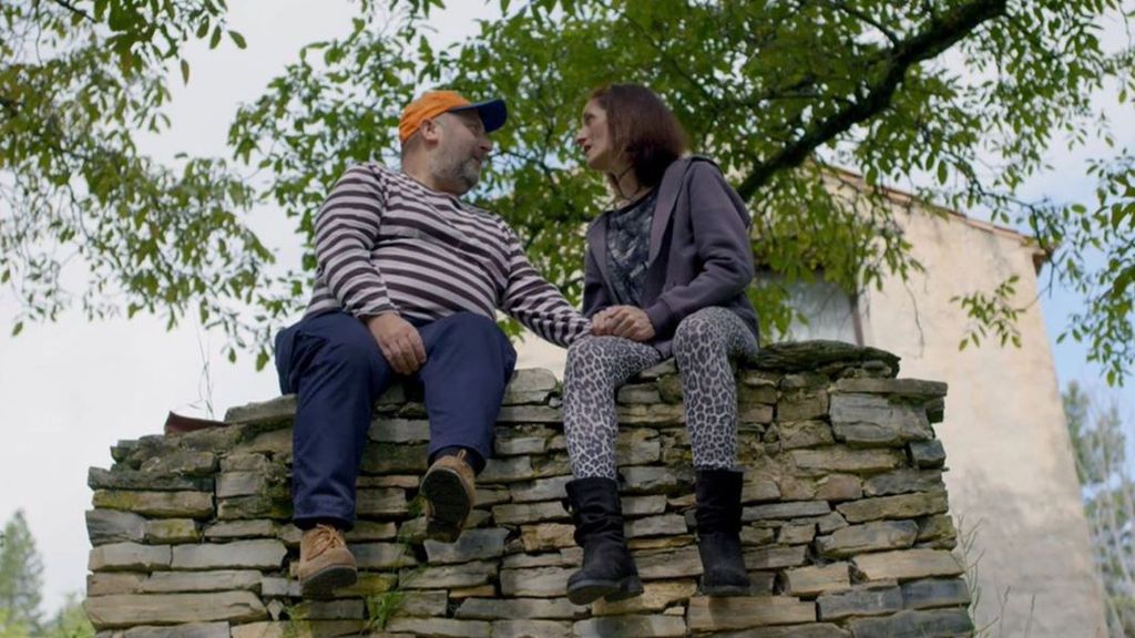 ¡El Ovejas tiene novia! María José se declara al pastor con una intención oculta