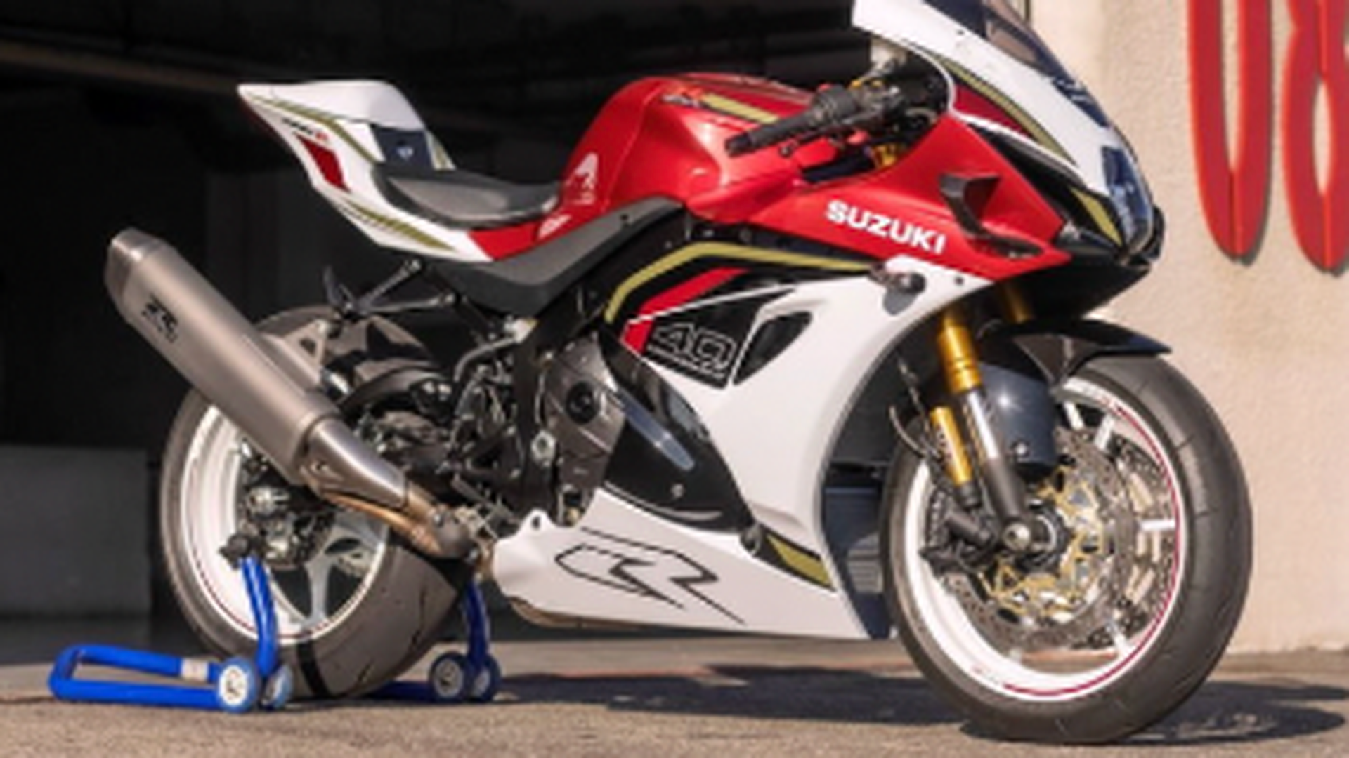 Suzuki GSX R 1000 R Suzuki GSX R 1000 R