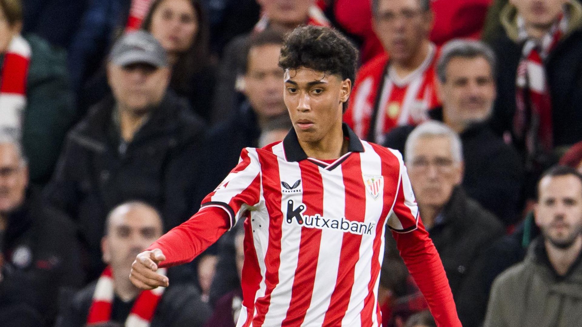 Selton en acción ante el Barça en San Mamés