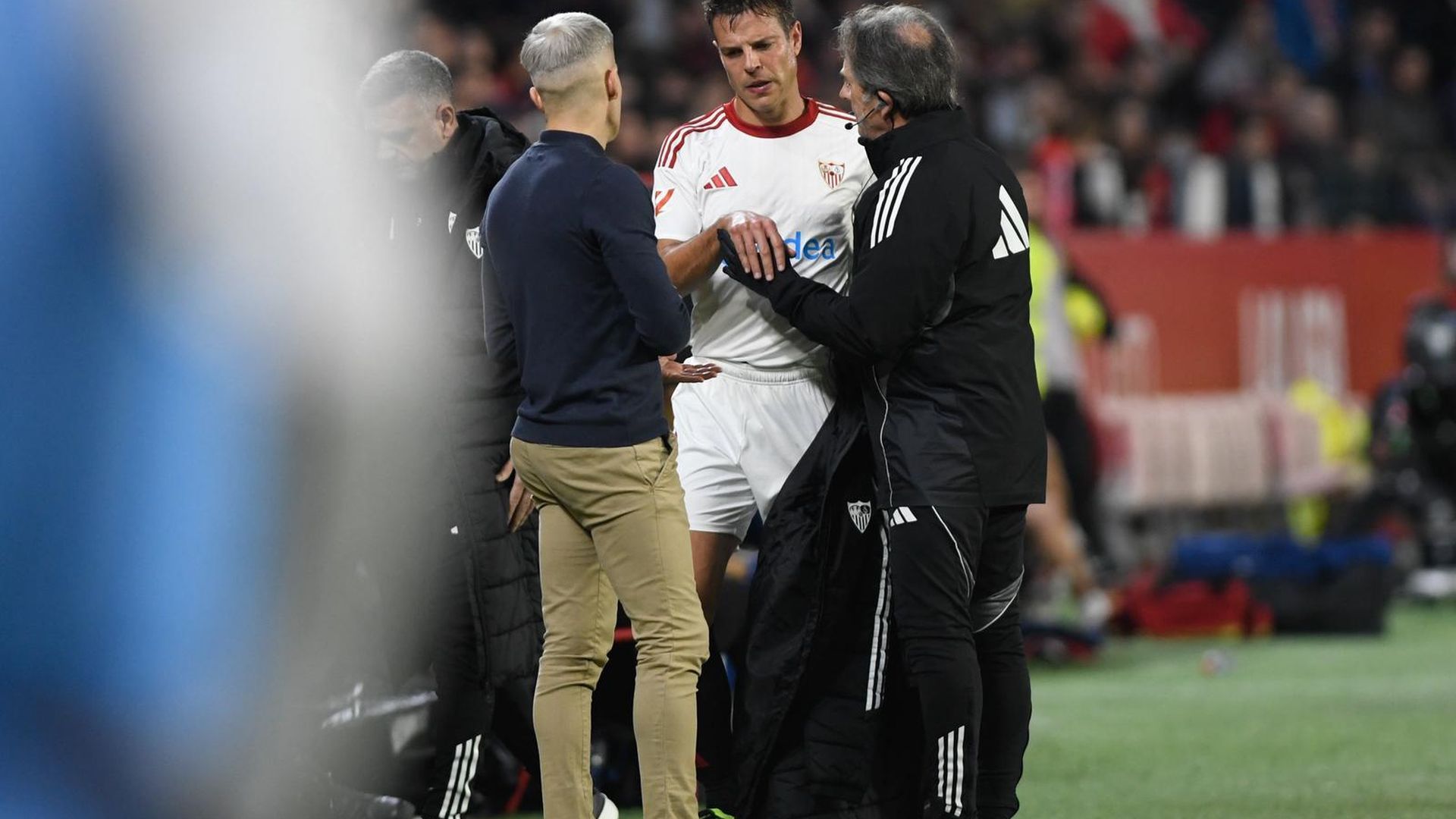 Azpilicueta, lesionado ante el Rayo