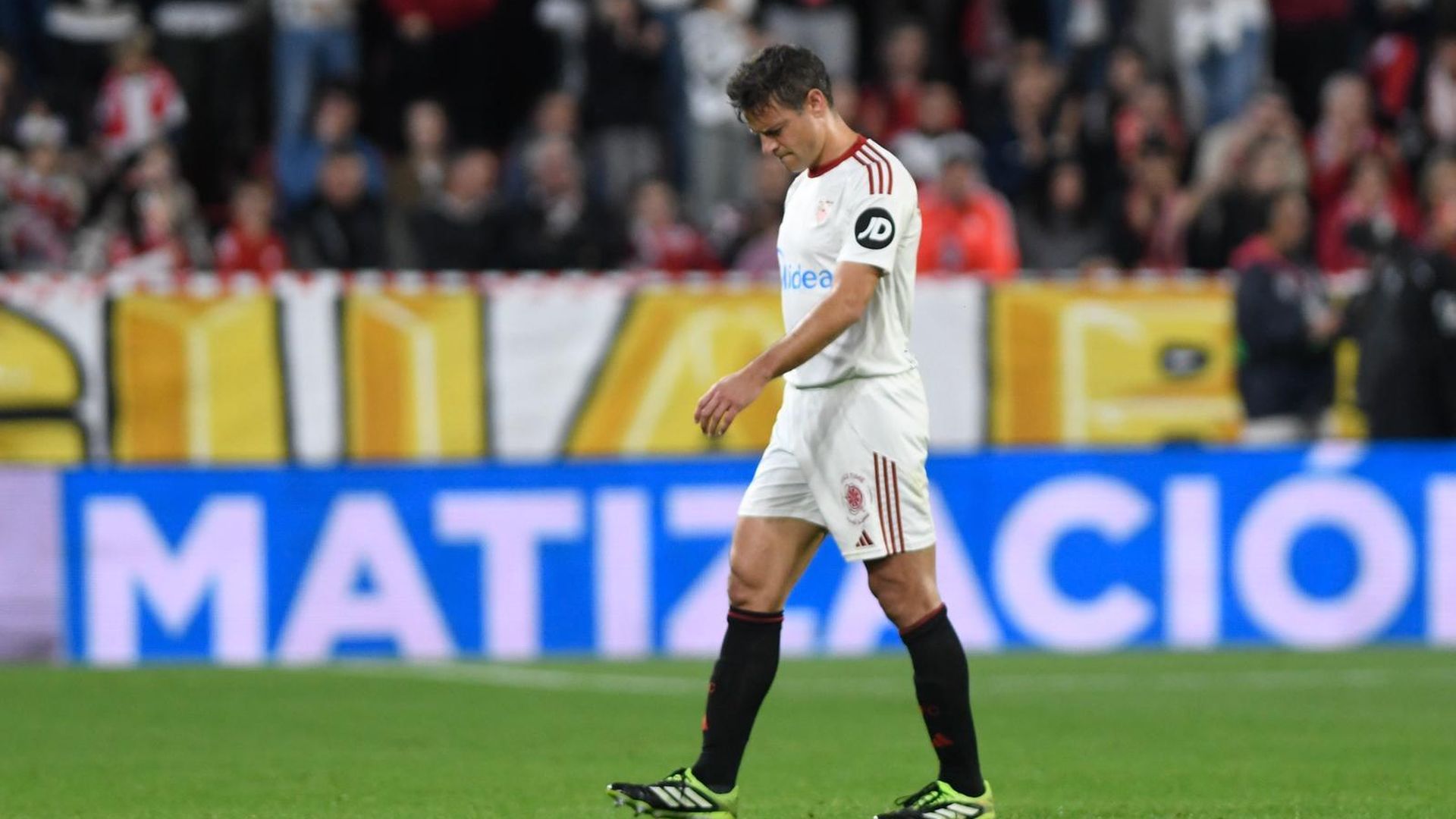 Azpilicueta, lesionado ante el Rayo