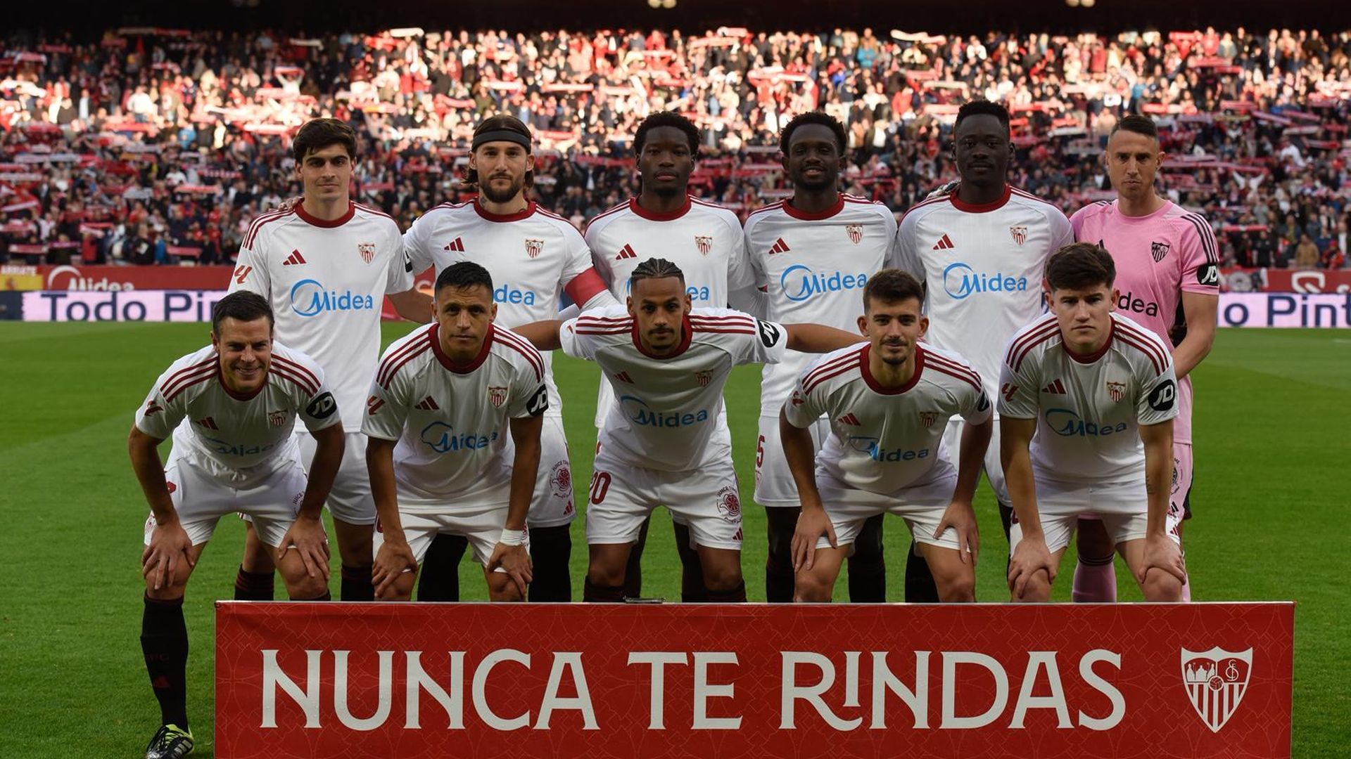 El once del Sevilla contra el Rayo El once del Sevilla contra el Rayo