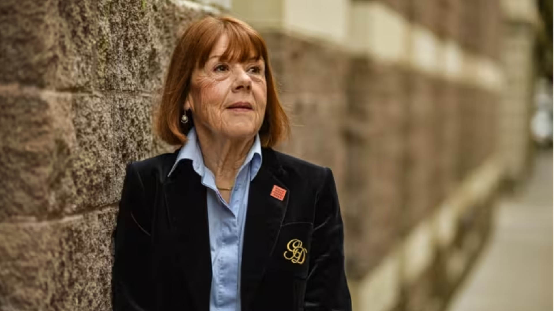 Gisèle Pelicot participa en la manifestación en París contra la violencia sexista por el Día Internacional de la Mujer