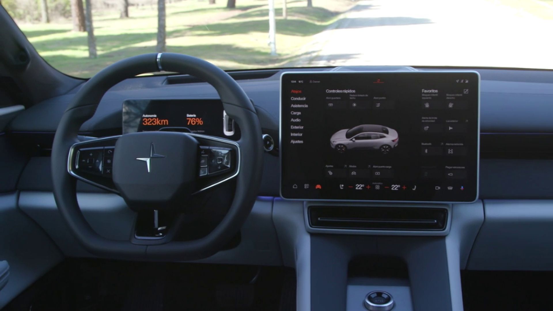 Gonzalo Serrano prueba el coche más premium dentro de los SUV eléctricos