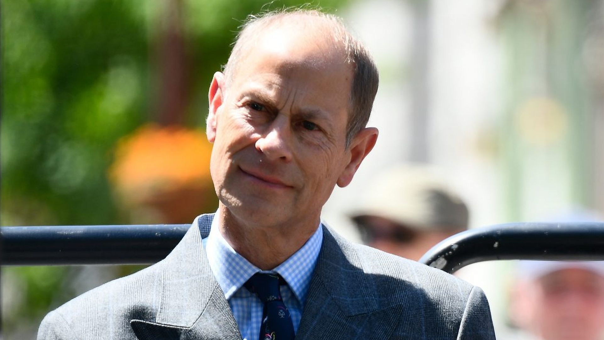 Eduardo de Edimburgo en el Jardín Benjamin Rush, en 2025