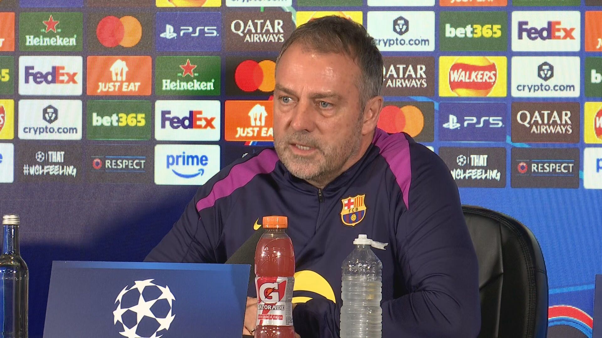 Hansi Flick en rueda de prensa