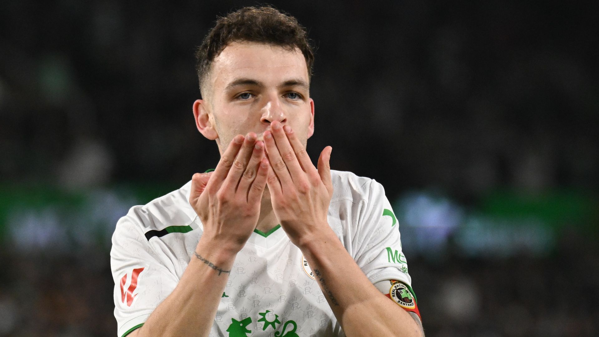 Iñigo Vicente celebra su gol ante el Córdoba Iñigo Vicente celebra su gol ante el Córdoba