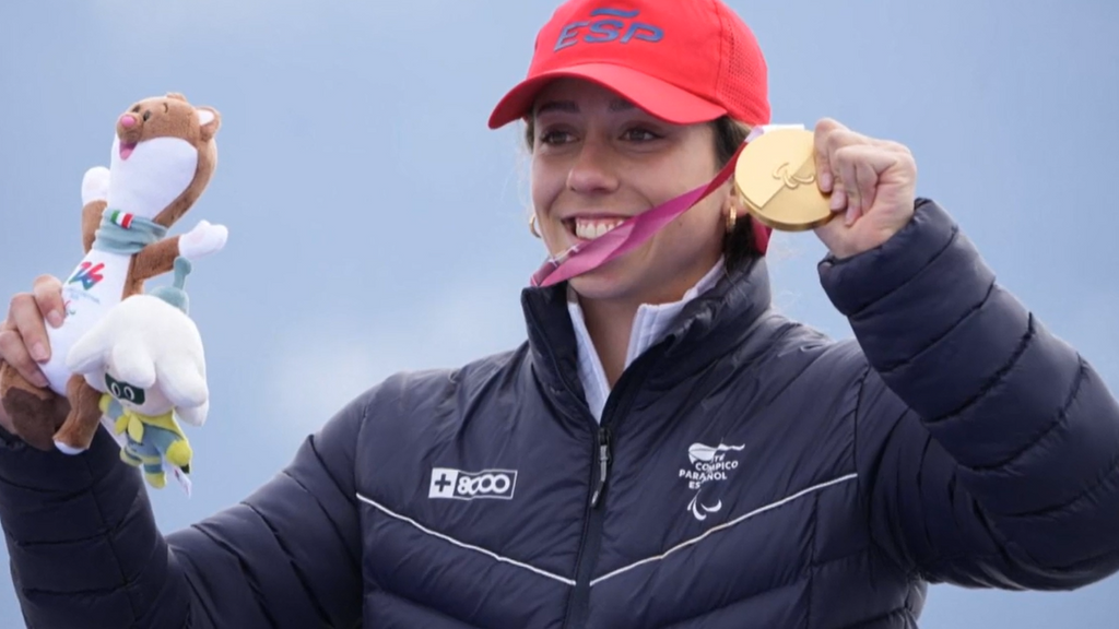 La historia de Audrey Pascual, la joven que ha logrado el oro en los Juegos Paralímpicos de Invierno: "Cuando esquío siento libertad"